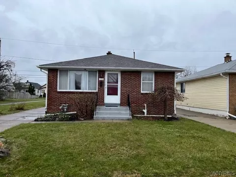 174 Hoover Ave, Kenmore, NY 14217