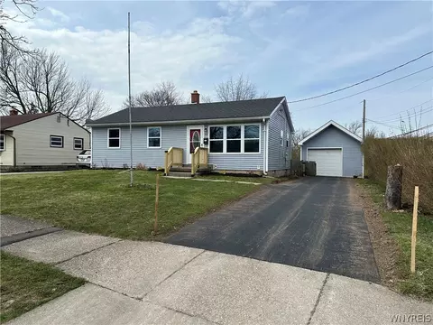 48 Clark St, Tonawanda, NY 14150
