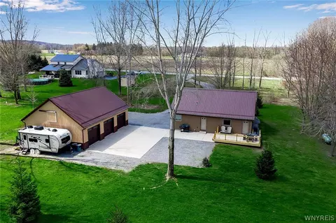 View/Area - 7655 Tesnow Rd, Akron, NY 14001 photo 1 of 4