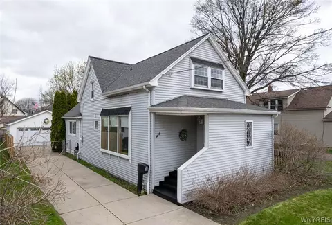 44 Harlem Rd, West Seneca, NY 14224