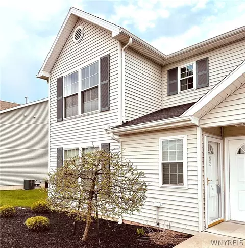 4331 Berkley Pl #N2, Hamburg, NY 14075
