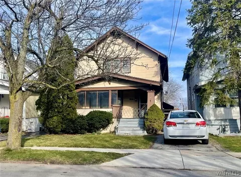 71 Thatcher Ave, Buffalo, NY 14215