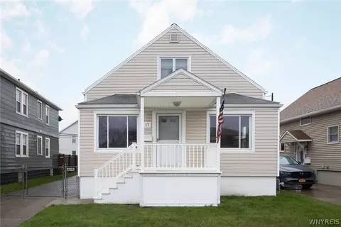 17 Culver Rd, Buffalo, NY 14220