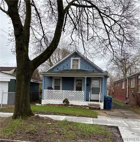 2283 North Ave, Niagara Falls, NY 14305