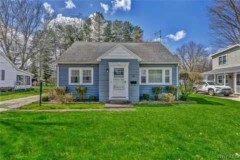 28 Shepard Ave, Newstead, NY 14001