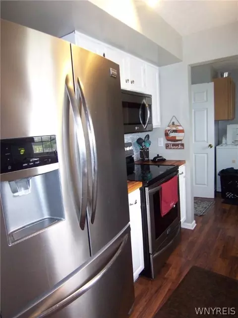Kitchen - 4018 Retsof Rd, Piffard, NY 14533 photo 3 of 4