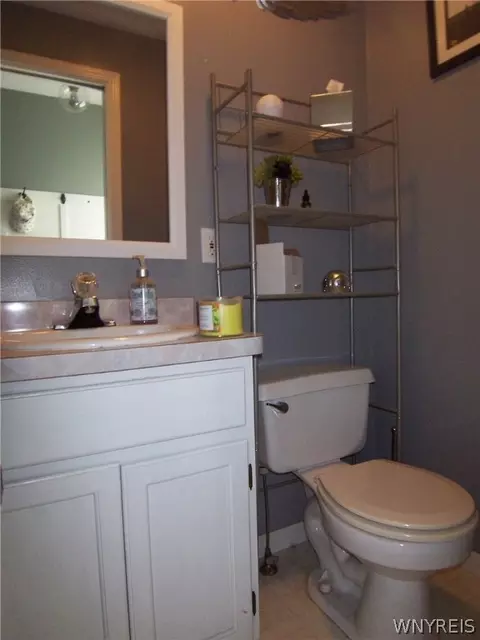 Bath - 4018 Retsof Rd, Piffard, NY 14533 photo 6 of 6