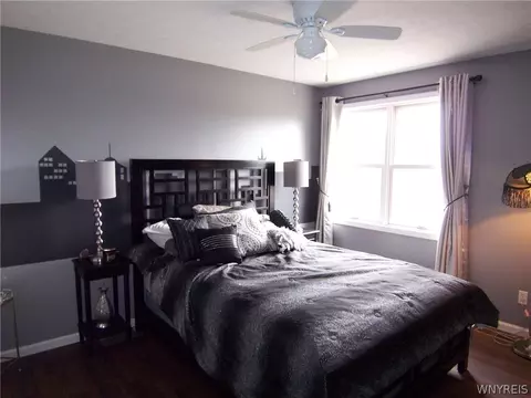 Bedroom - 4018 Retsof Rd, Piffard, NY 14533 photo 6 of 8