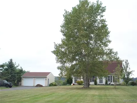 Exterior - 4018 Retsof Rd, Piffard, NY 14533 photo 10 of 11
