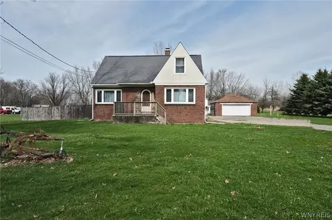 2982 Clinton St, West Seneca, NY 14224
