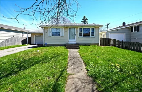 65 John Brian Ln, Cheektowaga, NY 14227