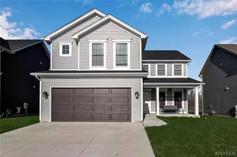 164 Cherry Laurel Ln, Amherst, NY 14228
