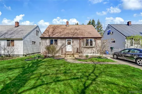 89 Flower St, Buffalo, NY 14214