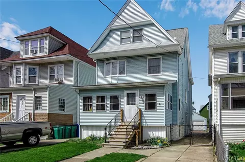 70 Lilac St, Buffalo, NY 14220