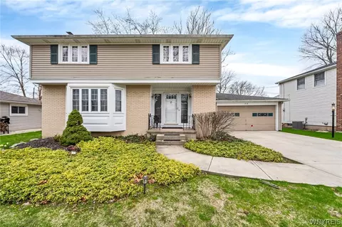218 Sunrise Blvd, Amherst, NY 14221