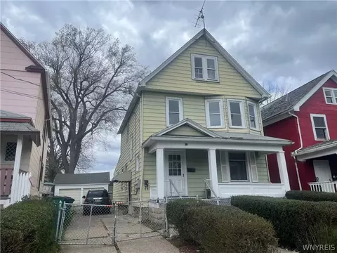 96 Hawley St, Buffalo, NY 14213