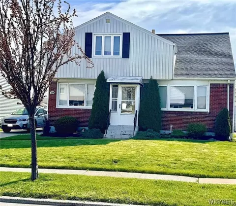 29 N Ellwood Ave, Buffalo, NY 14223