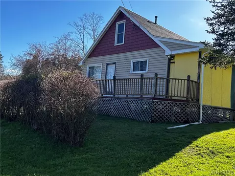 6825 Morgan Hollow Rd, Franklinville, NY 14737