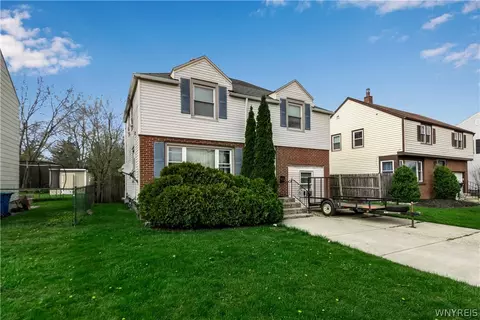 Exterior - 58 Gresham Dr, Amherst, NY 14226 photo 3 of 5