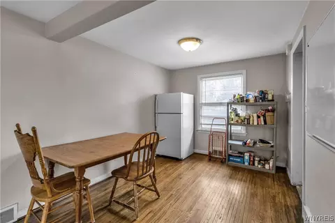 Kitchen - 58 Gresham Dr, Amherst, NY 14226 photo 1 of 2