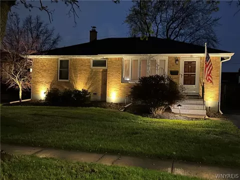 130 Lamson Rd, Buffalo, NY 14223