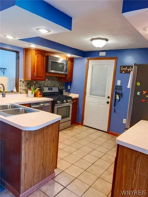 Kitchen - 988 Beach Rd, Evans, NY 14006 photo 1 of 2