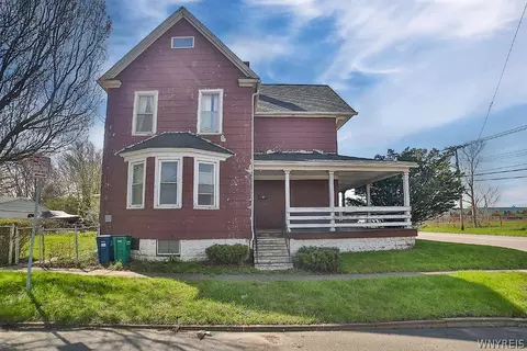 399 Hopkins St, Buffalo, NY 14220