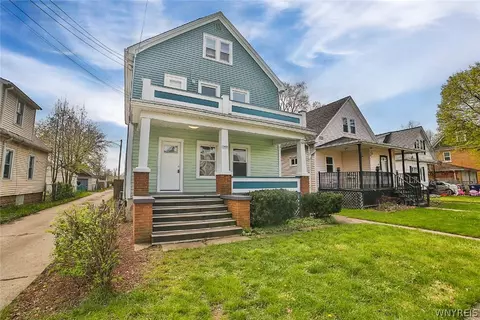 2419 Orleans Ave, Niagara Falls, NY 14303