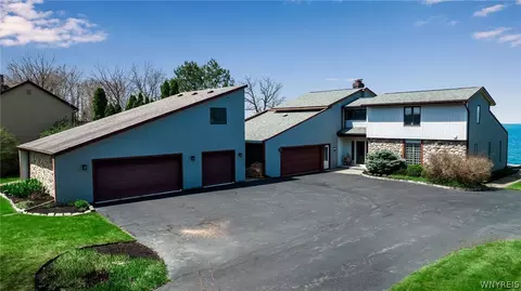 799 Lake Rd, Porter, NY 14174