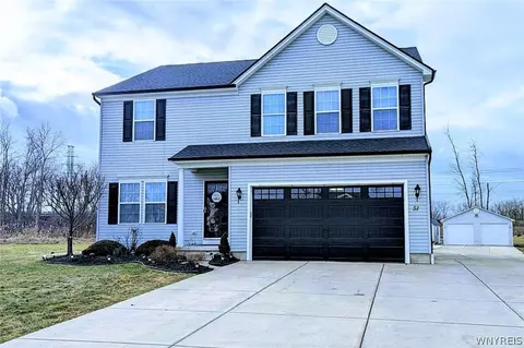51 Mosside Loop, West Seneca, NY 14224