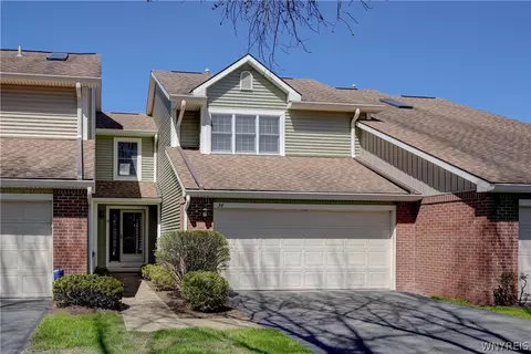 34 Montpelier Cir, Rochester, NY 14618