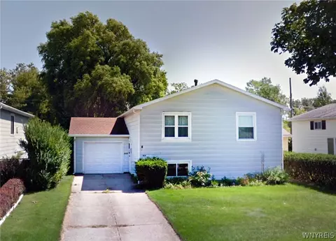 25 Sylvia Dr, Depew, NY 14043