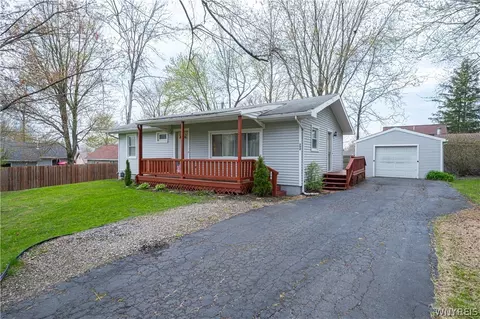 592 Dawn Ave, Evans, NY 14006