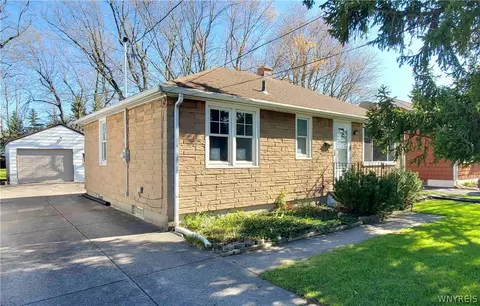 87 Princeton Ave, Depew, NY 14043