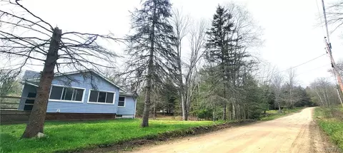 9693 Hewitt Rd, Clarksville, NY 14727