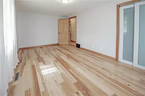 6122 Bear Ridge Rd, Pendleton, NY 14094 photo 16