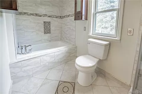 6122 Bear Ridge Rd, Pendleton, NY 14094 photo 18