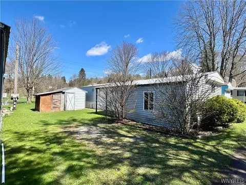 8114 State Rd #3, Colden, NY 14033