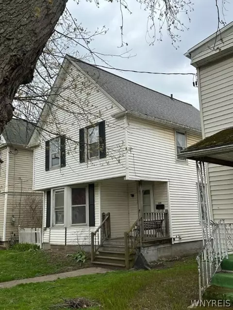 529 29th St, Niagara Falls, NY 14301