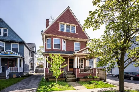 653 Auburn Ave, Buffalo, NY 14222