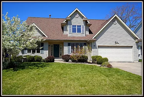 31 Westport Ct, Amherst, NY 14221