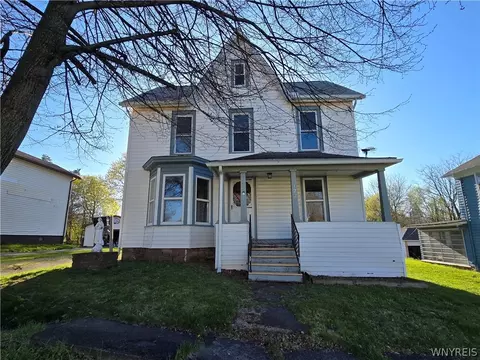 122 Herrick St, Albion, NY 14411