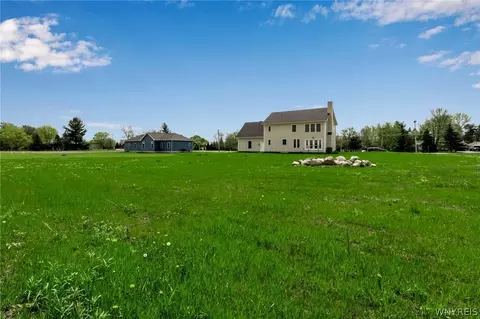 4085 Mapleton Rd, Pendleton, NY 14094 photo 49