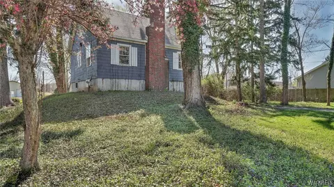 501 Campbell Blvd, Getzville, NY 14068
