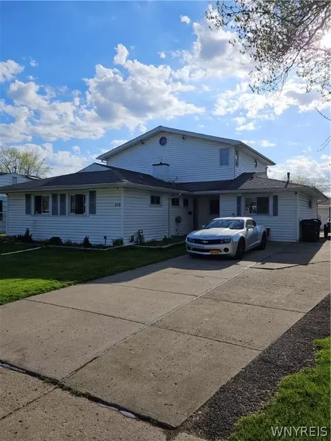 228 Overbrook Ave, Tonawanda, NY 14150