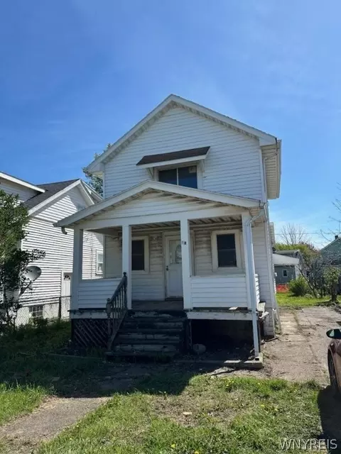 58 Walnut St, Lackawanna, NY 14218