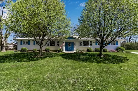 28 Hazel Ct, Buffalo, NY 14224