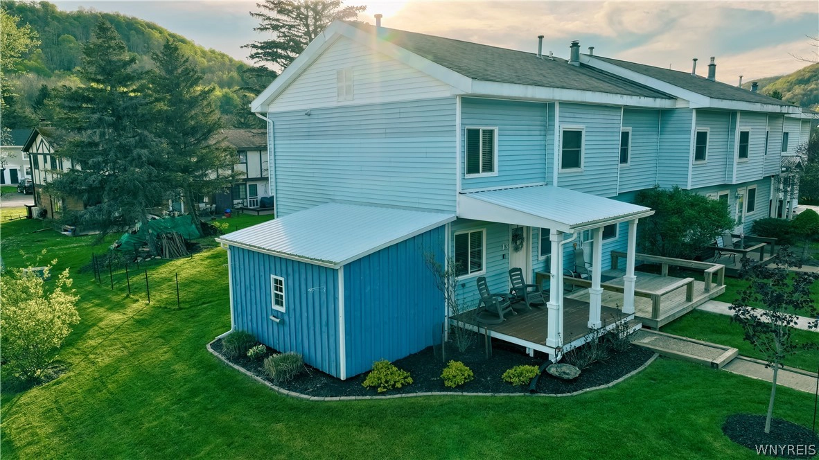 13 Evergreen Dr  