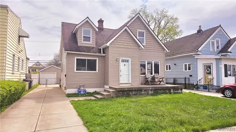 61 Culver Rd, Buffalo, NY 14220