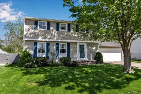 51 Theresa Ct, West Seneca, NY 14224